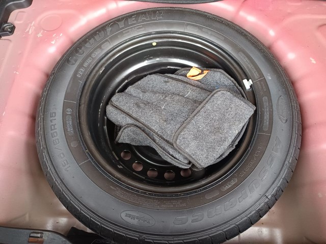 Second-hand 2021 Hyundai Venue SX Opt Executive Diesel for sale in Hyderabad-7