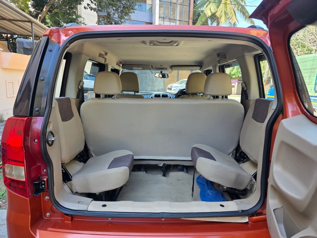 Second-hand 2016 Mahindra TUV 300 T8 for sale in Bangalore-9