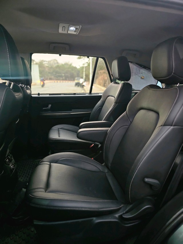 Second-hand 2017 Tata Hexa XT for sale in Navi Mumbai-3