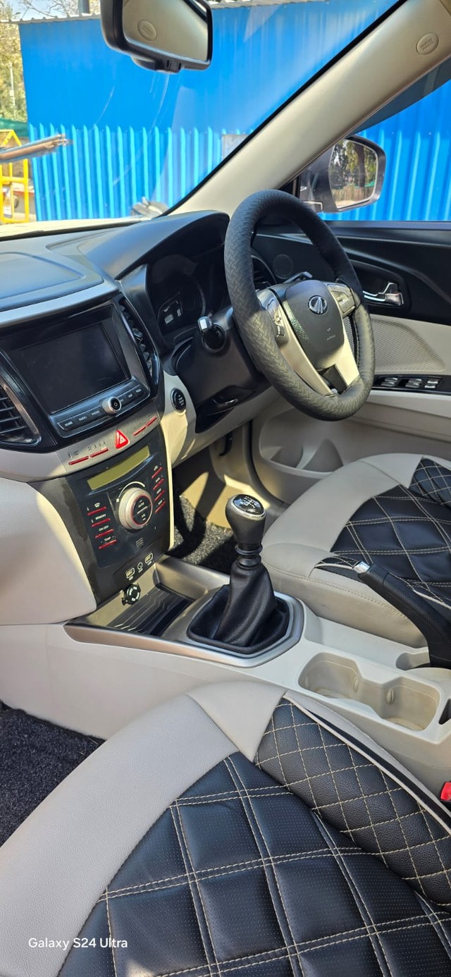 Second-hand 2020 Mahindra XUV300 W8 Option Diesel BSVI for sale in Allahabad-3