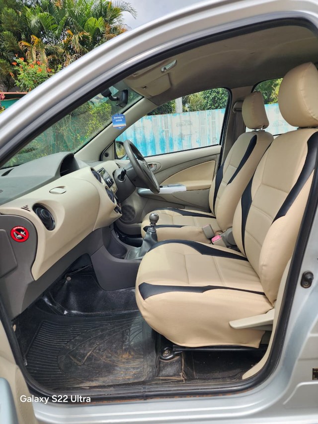 Second-hand 2015 Toyota Etios VD for sale in Kolhapur-10