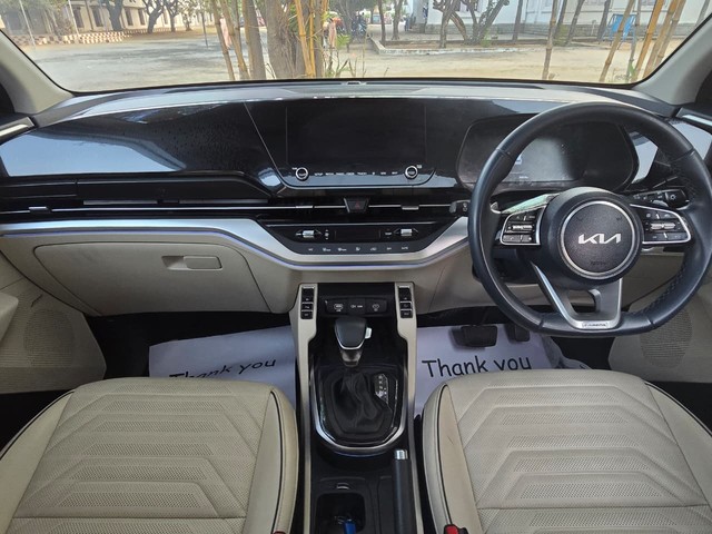 Kia Carens Luxury Plus Diesel AT 6 STR BSVI Second-hand 2022 Kia Carens Luxury Plus Diesel AT 6 STR BSVI for sale in Chennai-8