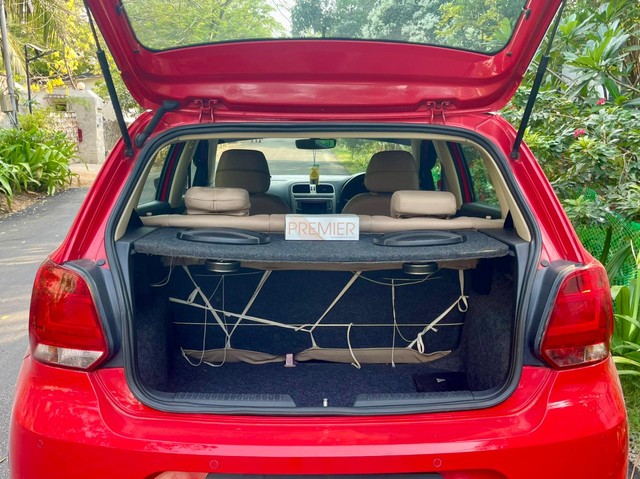 Second-hand 2016 Volkswagen Polo 1.2 MPI Highline for sale in Chennai-10