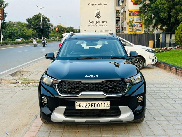 Kia Sonet एचटीके प्लस Second-hand 2023 Kia Sonet एचटीके प्लस for sale in Ahmedabad