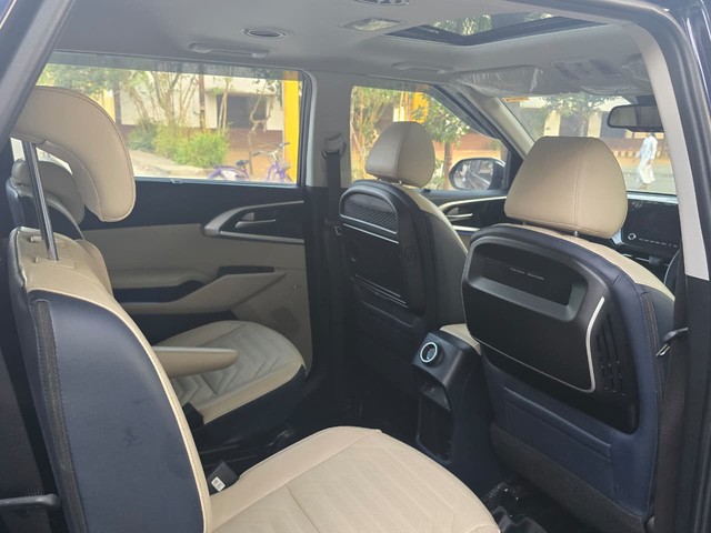 Kia Carens Luxury Plus Diesel AT 6 STR BSVI Second-hand 2022 Kia Carens Luxury Plus Diesel AT 6 STR BSVI for sale in Chennai-6