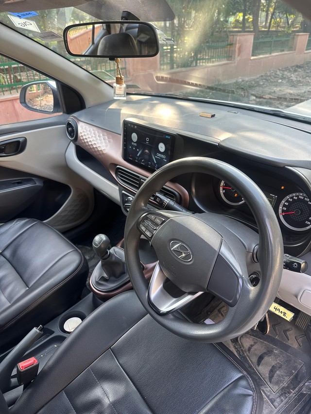 Second-hand 2021 Hyundai Aura S CNG for sale in Faridabad-6