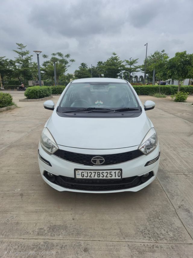 Second-hand 2018 Tata Tigor 1.05 Revotorq XT for sale in Ahmedabad