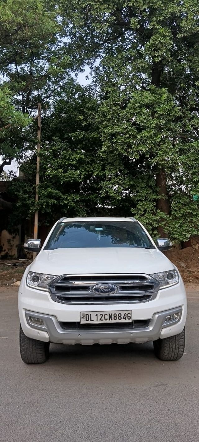 Ford Endeavour 3.2 Titanium AT 4x4 Second-hand 2018 Ford Endeavour 3.2 Titanium AT 4x4 for sale in New Delhi
