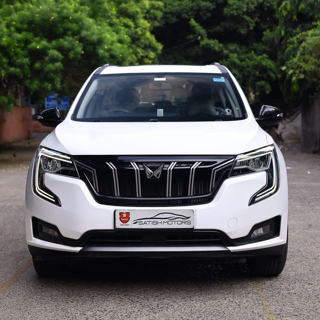 Mahindra XUV700 AX5 7 Str AT Second-hand 2024 Mahindra XUV700 AX5 7 Str AT for sale in New Delhi