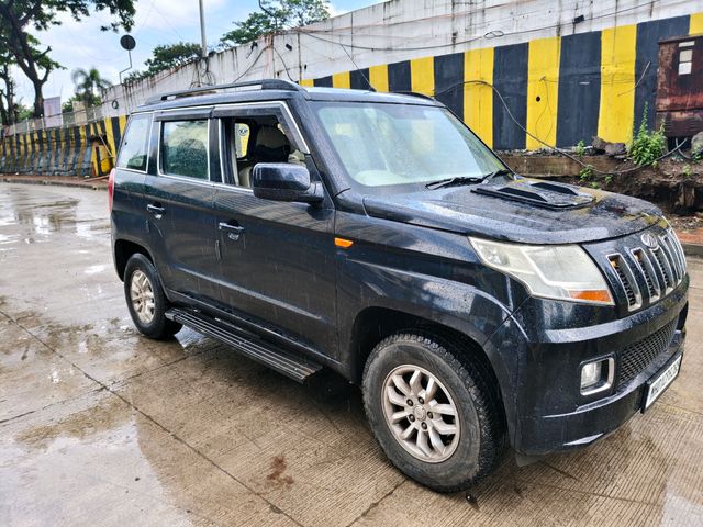 Mahindra TUV 300 T8 Second-hand 2017 Mahindra TUV 300 T8 for sale in Mumbai