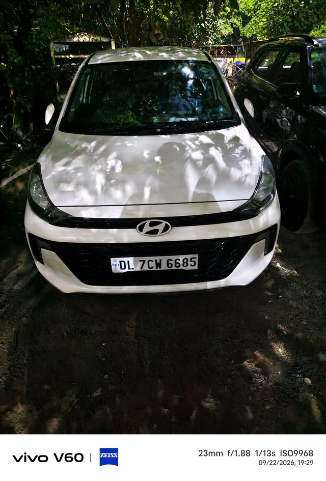 Hyundai Aura SX CNG Second-hand 2024 Hyundai Aura SX CNG for sale in New Delhi