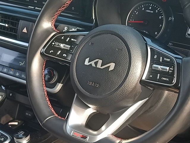 Second-hand 2022 Kia Seltos GTX Plus DCT for sale in New Delhi-17