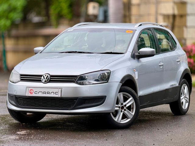 Volkswagen Polo 1.2 MPI Comfortline Second-hand 2016 Volkswagen Polo 1.2 MPI Comfortline for sale in Surat