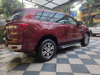 2016 Ford Endeavour 2.2 Titanium AT 4X2
