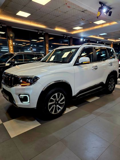 2023 Mahindra Scorpio N Z8L Diesel AT 2023-2025