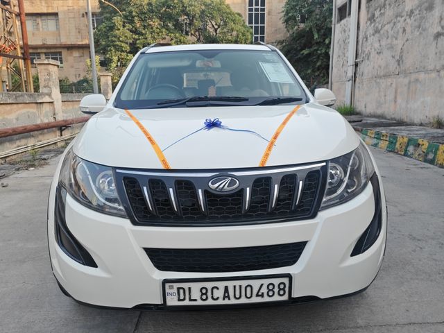 Mahindra XUV500 AT W6 1.99 mHawk Second-hand 2018 Mahindra XUV500 AT W6 1.99 mHawk for sale in Noida