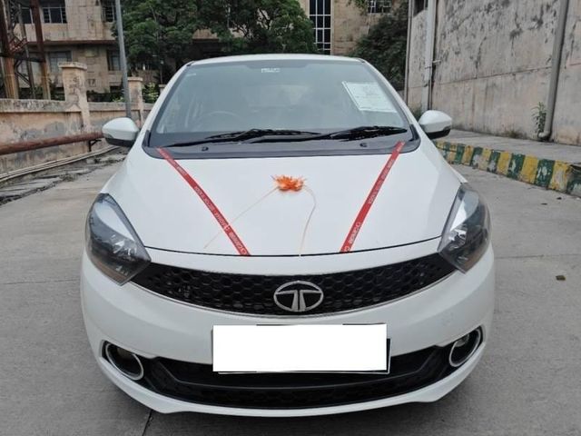 Tata Tigor 1.2 Revotron XZ Second-hand 2017 Tata Tigor 1.2 Revotron XZ for sale in Noida