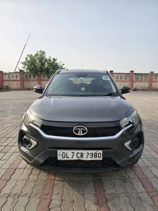 229 Used Tata Nexon in Delhi