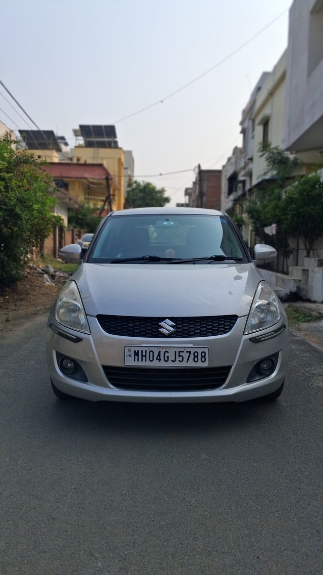 Maruti Suzuki Swift ZXI Second-hand 2014 Maruti Suzuki Swift ZXI for sale in Nagpur