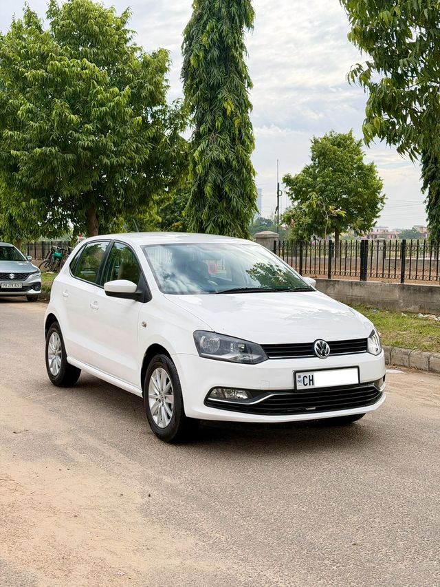 Volkswagen Polo Exquisite 1.2 MPI Highline Second-hand 2015 Volkswagen Polo Exquisite 1.2 MPI Highline for sale in Mohali