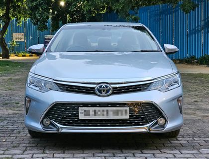2016 Toyota Camry Hybrid