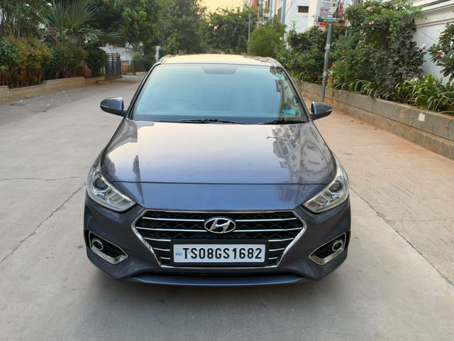 Hyundai Verna CRDi 1.6 SX Option Second-hand 2019 Hyundai Verna CRDi 1.6 SX Option for sale in Hyderabad