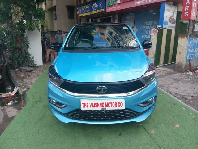 Tata Tiago एक्सजेड प्लस Second-hand 2025 Tata Tiago एक्सजेड प्लस for sale in Kolkata