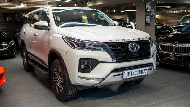 Toyota Fortuner 4X2 AT Second-hand 2024 Toyota Fortuner 4X2 AT for sale in New Delhi