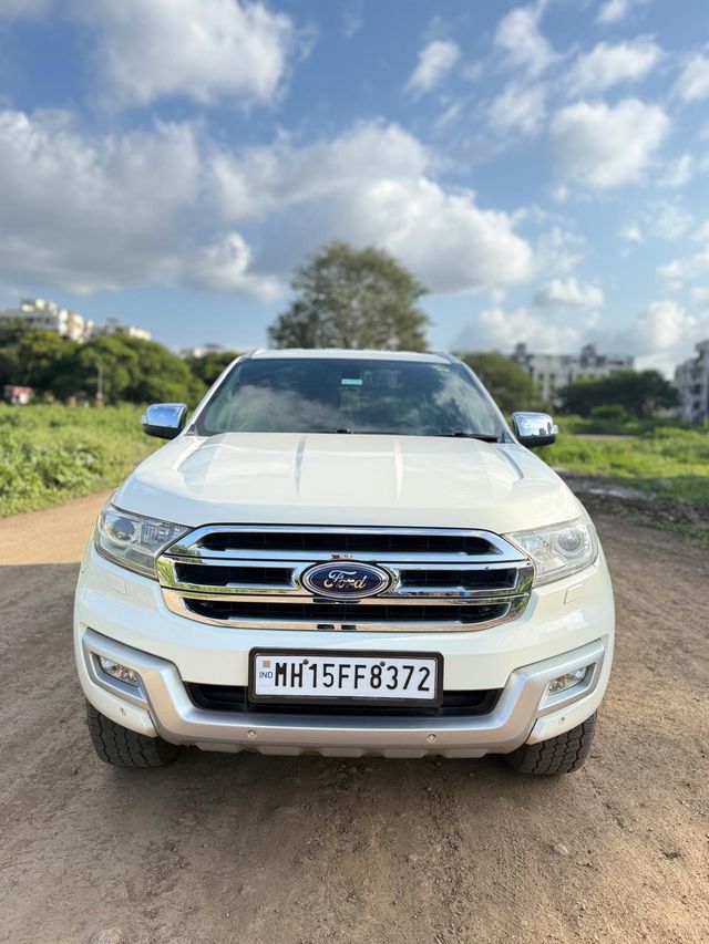Ford Endeavour 2.2 Titanium AT 4X2 Second-hand 2016 Ford Endeavour 2.2 Titanium AT 4X2 for sale in Nashik