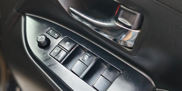 Second-hand 2021 Toyota Innova Crysta 2.4 G 7 STR for sale in Kolkata-4