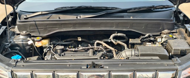 Second-hand 2025 Hyundai Venue S for sale in Kolkata-7