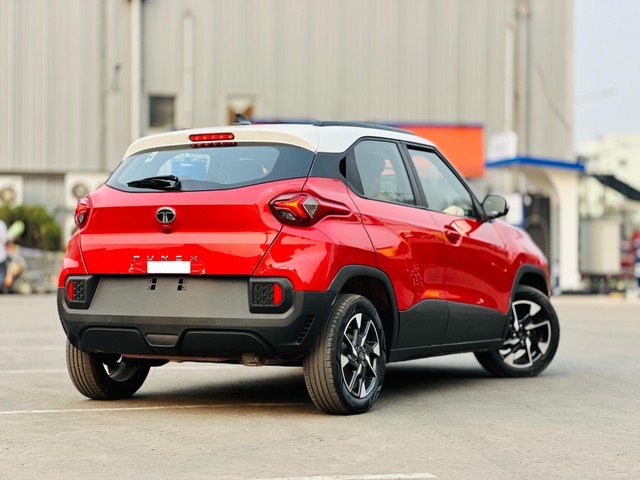 Second-hand 2025 Tata Punch Accomplished Plus S for sale in Kolkata-7