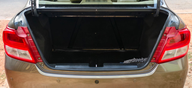 Second-hand 2018 Maruti Swift Dzire ZXI 1.2 for sale in Kolkata-14