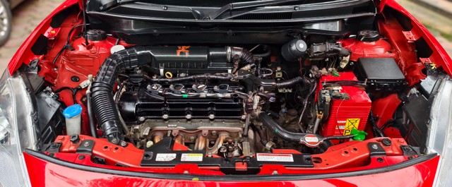 Second-hand 2020 Maruti Swift LXI for sale in Kolkata-3