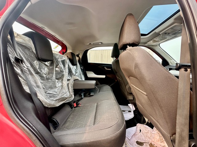 Second-hand 2025 Tata Punch Accomplished Plus S for sale in Kolkata-5