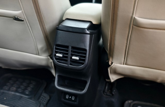 Second-hand 2023 Hyundai Verna SX for sale in Kolkata-11