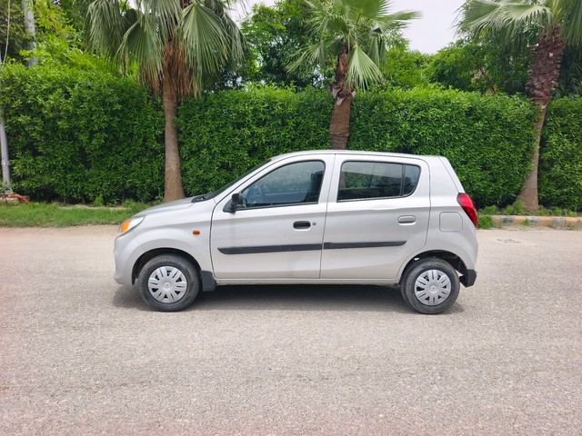 Second-hand 2018 Maruti Alto 800 LXI for sale in New Delhi-2