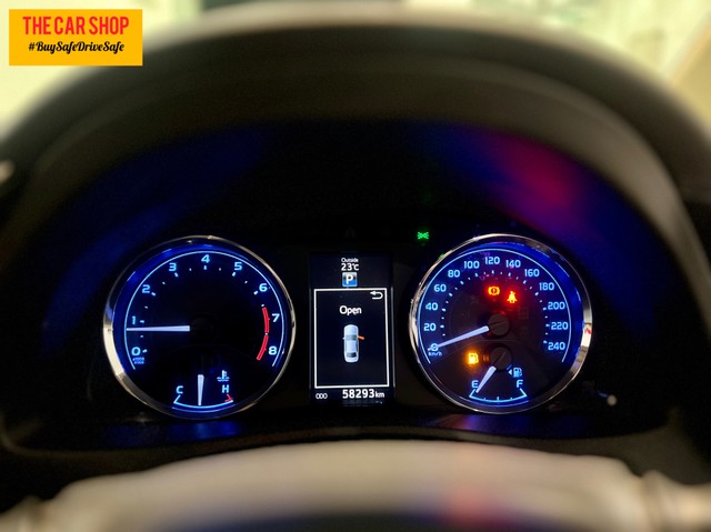 Second-hand 2019 Toyota Corolla Altis 1.8 VL CVT for sale in Hyderabad-10