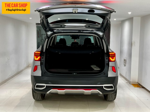 Second-hand 2020 Kia Seltos GTX Plus DCT for sale in Hyderabad-10