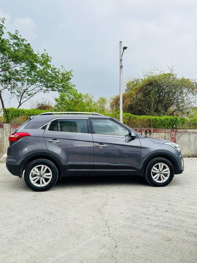https://images10.gaadi.com/usedcar_image/C469DA47-3929-4A26-A9A9-621A3D504C76/original/ae97ae98-be11-4904-92bb-2f3331fa3b96.jpg?imwidth=6401