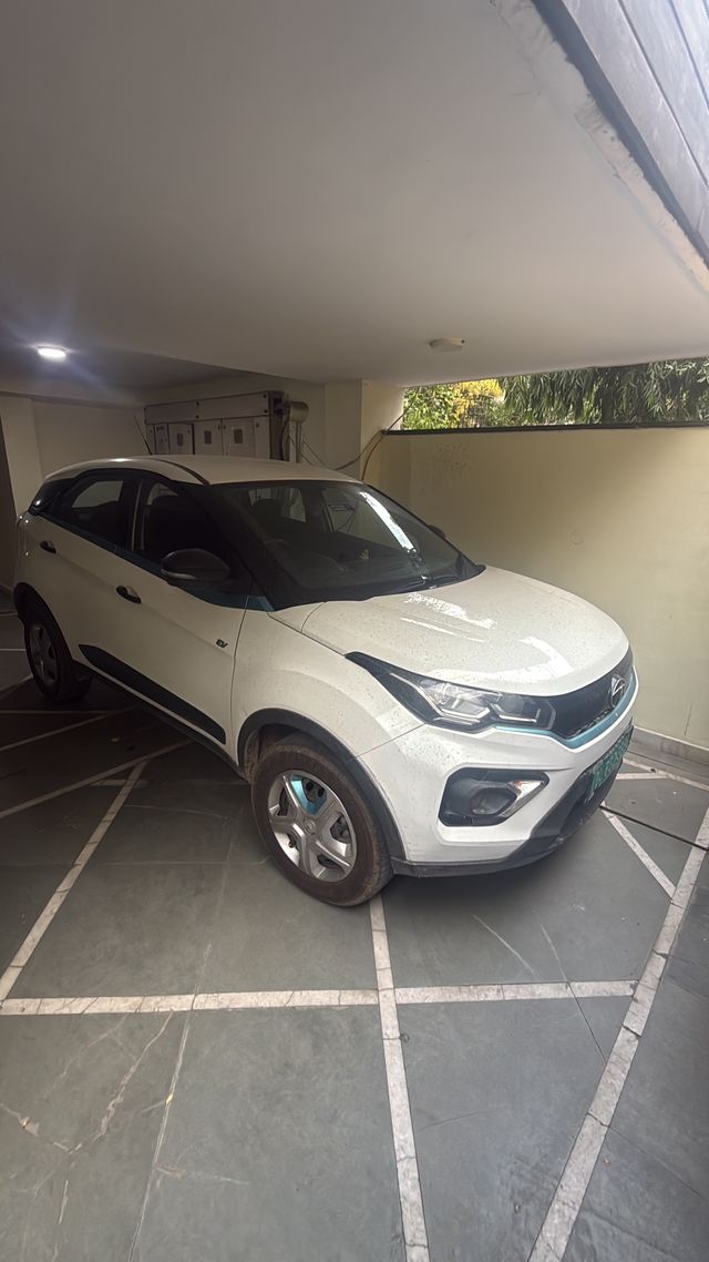 Used 2022 Tata Nexon 1199 cc Petrol Manual Car in New Delhi at ₹4.99 ...