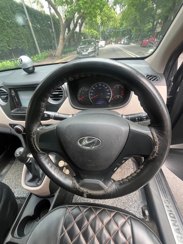 Second-hand 2017 Hyundai Grand i10 Magna for sale in New Delhi-10