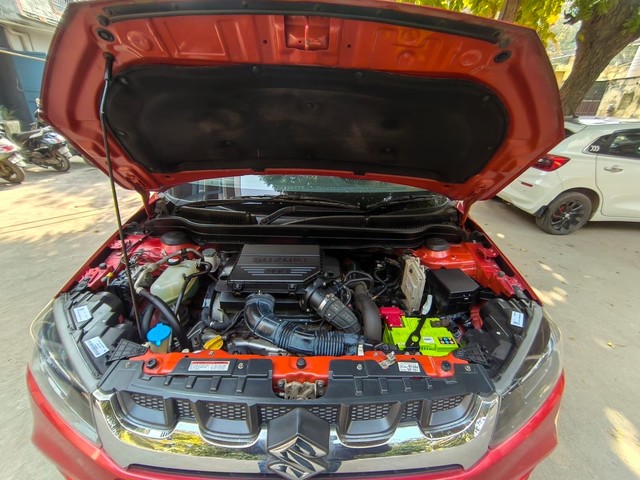 Second-hand 2018 Maruti Vitara Brezza ZDi Plus for sale in New Delhi-6