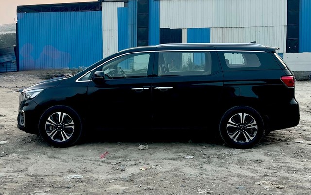 Kia Carnival Limousine Plus Second-hand 2021 Kia Carnival Limousine Plus for sale in New Delhi-5