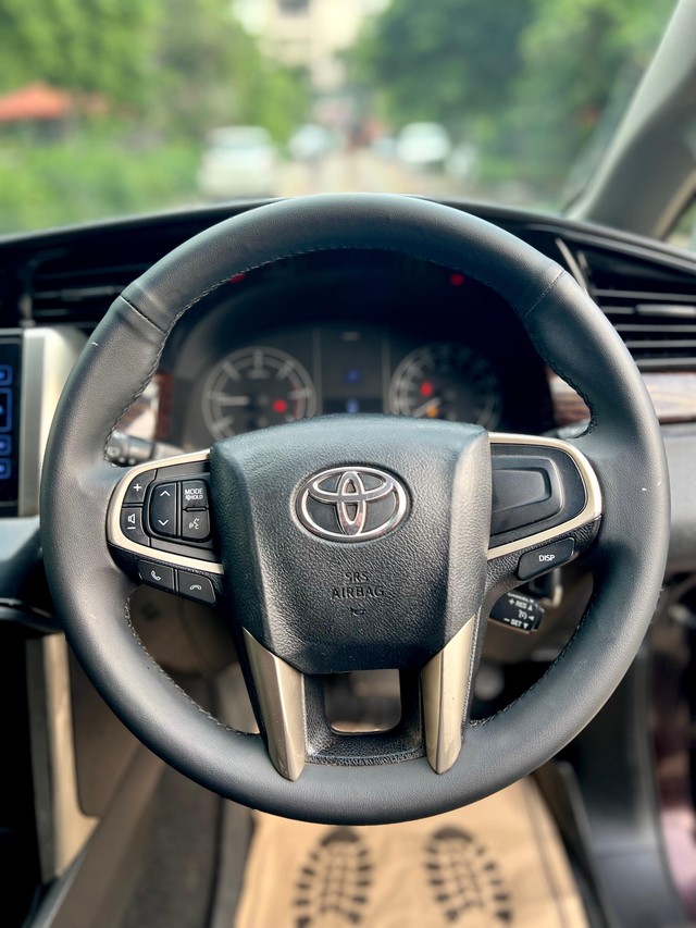 Second-hand 2019 Toyota Innova Crysta 2.8 GX AT BSIV for sale in New Delhi-12