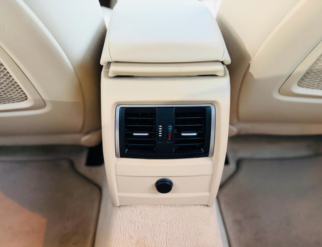 Second-hand 2017 BMW 3 Series 320d for sale in New Delhi-8