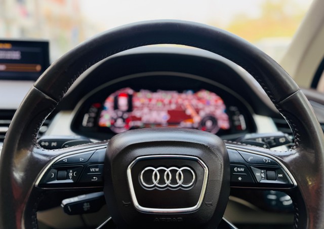 Second-hand 2016 Audi Q7 45 TDI Quattro Technology for sale in New Delhi-7