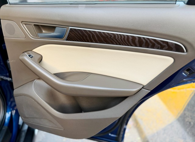 Second-hand 2015 Audi Q5 3.0 TDI Quattro for sale in New Delhi-22