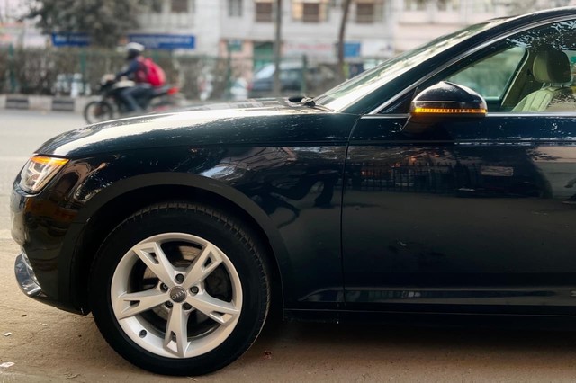 Second-hand 2017 Audi A4 30 TFSI Technology for sale in New Delhi-13