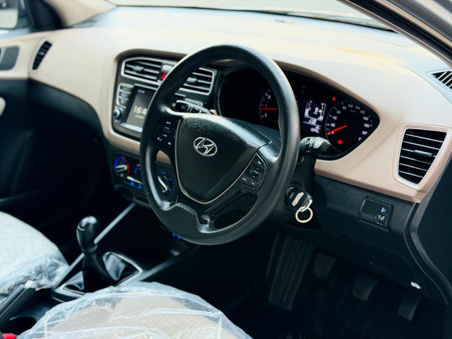 Hyundai i20 Sportz Plus BSIV Second-hand 2019 Hyundai i20 Sportz Plus BSIV for sale in New Delhi-8